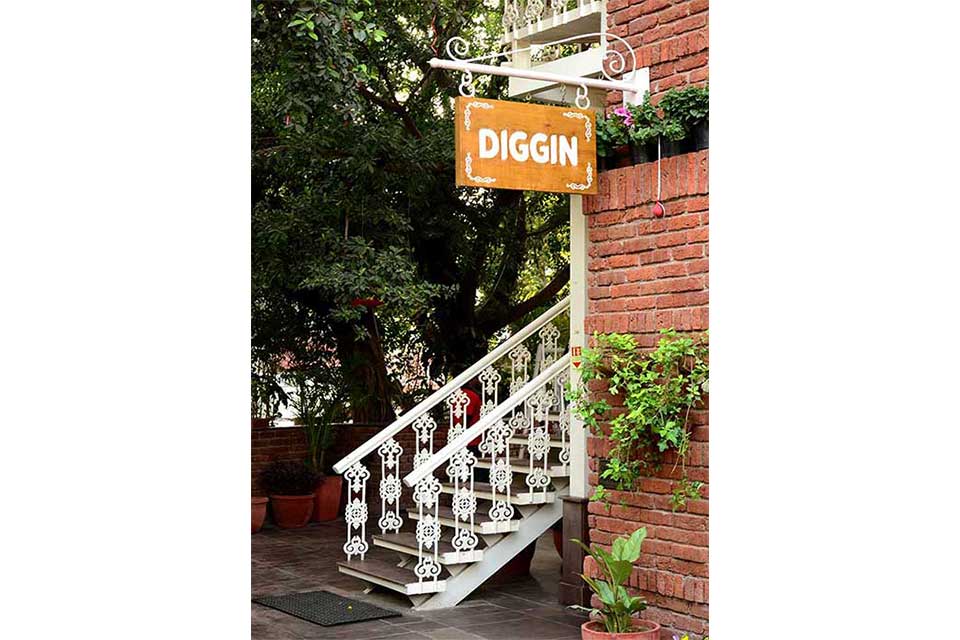 Diggin, Delhi